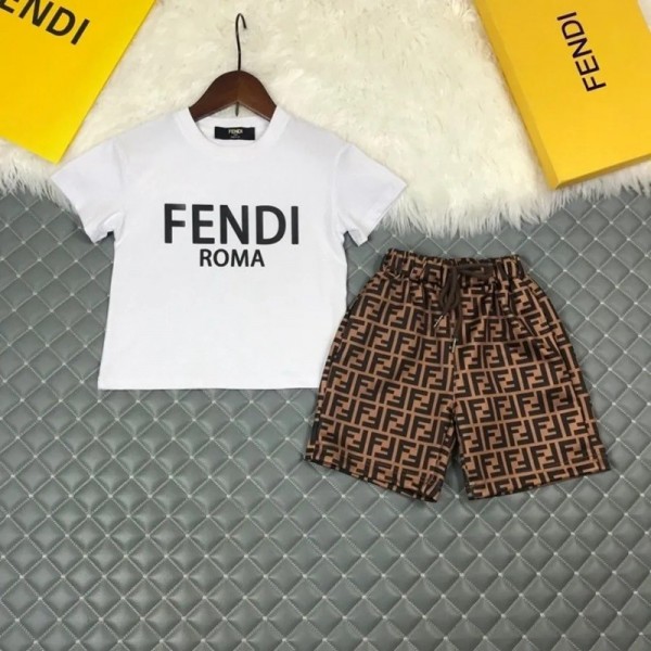 フェンディブランドキッズスーツかわいいFendiロゴ半袖tシャツ半ズボン2点セット男の子女の子やわらか純綿 夏服 上下セット