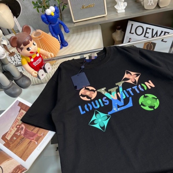 Lv ルイヴィトン親子tシャツハイブランド夏tシャツ偽物レディースメンズブランドキッズtシャツ オーバーサイズ ブランドペア揃い服 コピー 激安屋