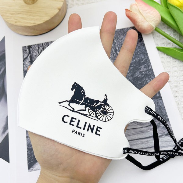 セリーヌブランド 洗えるマスク ファッション 簡約 布マスクCeline 定番 馬プリント 高品質 繰り返しマスク 紫外線カット 小顔効果 フェイスマスク大人気