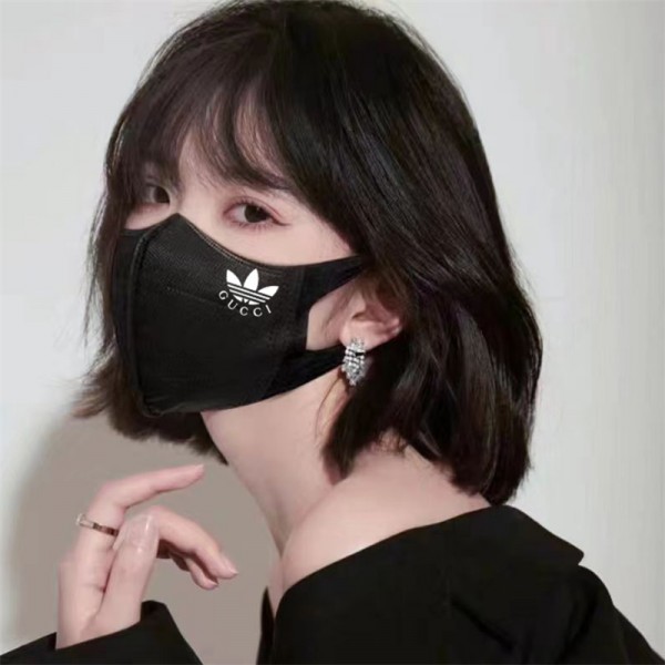 グッチ アディダスコラボ ブランド 不織布マスク ブラック ホワイト2色 おしゃれ 使い捨てマスク 3層フィルターフェイスマスク 抗菌 防護 コロナ対策マスク