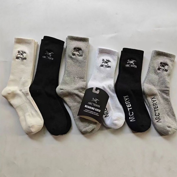 ARC'TERYX アークテリクスコットン 靴下 メンズ 通気性ブランドサッカーソックス 高品質浅口ソックス 女の子好き 韓国上質な コットン ソックス くつした