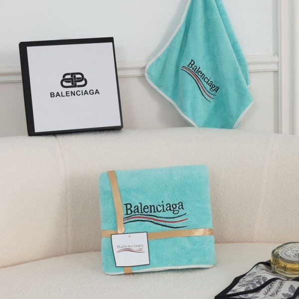 Balenciaga バレンシアガ人気 ビーチタオル軽量ブランドヘアドライタオル ハンドタオル 耐洗濯ハイブランドシャワータオル 大幅 吸水タオルハイブランド タオル ギフト