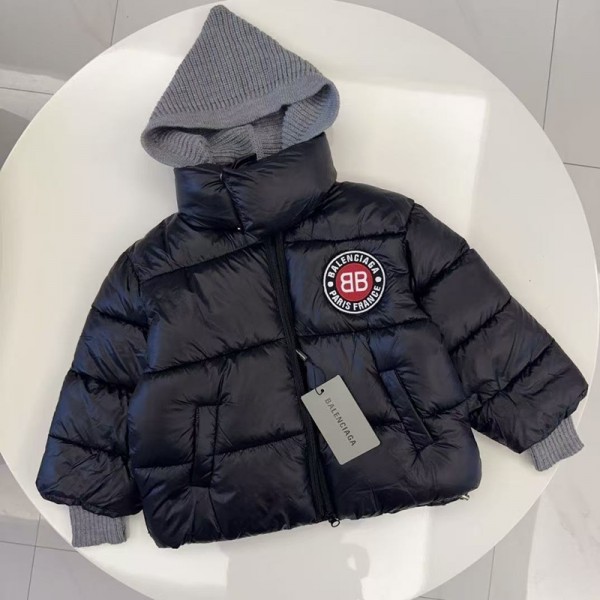Balenciaga バレンシアガブランド男の子 中綿コート 90-140cm ダウンジャケット キッズ アウター ジュニア 防寒コート フード付き 暖かい 裏起毛 子供服 軽量 中綿 通園 通学 ボーイズ 冬 防寒対策 保温