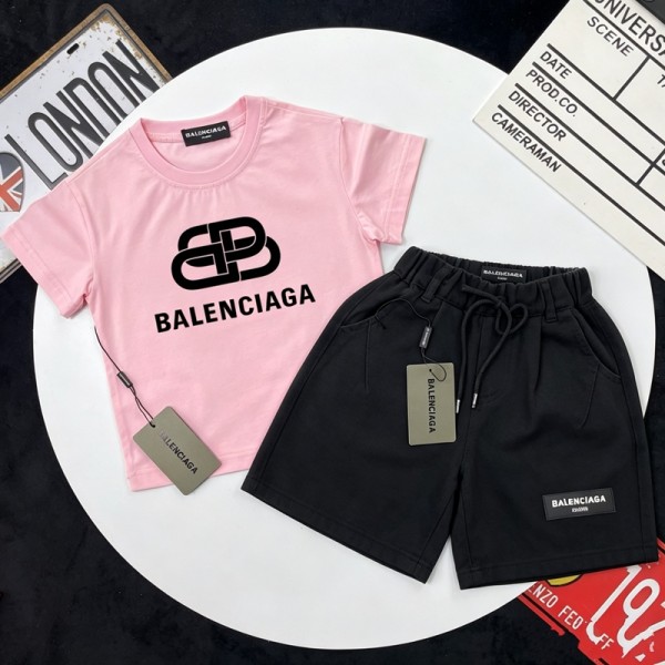 Balenciaga バレンシアガブランドキッズ半袖tシャツショートパンツ 上下セットアップ 子供夏tシャツ ハーフパンツ 90-160cm ベビー服 かわいい 上着カジュアルブランド子供服 コピー 激安屋
