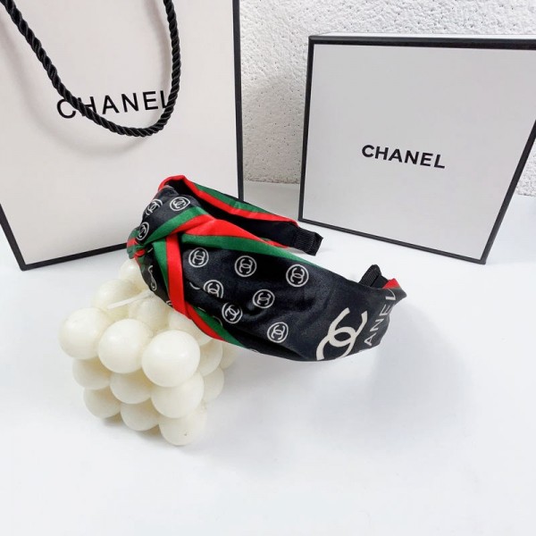 Chanel シャネルハイブランド カチューシャ ヘアアクセサリー髪飾りブランドリボンヘアゴム女性ハイブランドシュシュ存在感抜群かわいいヘアピンハイブランド