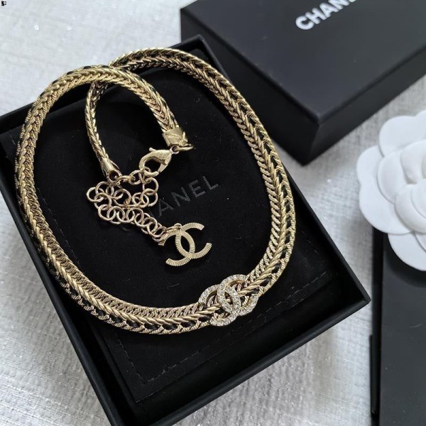 シャネルネックレス レディース チェーン シンプル 長さ調節可能 ブランドChanel パールネックレス ブランド キラキラ シルバーネックレス 人気 おしゃれ アクセサリー お誕生日 プレゼント