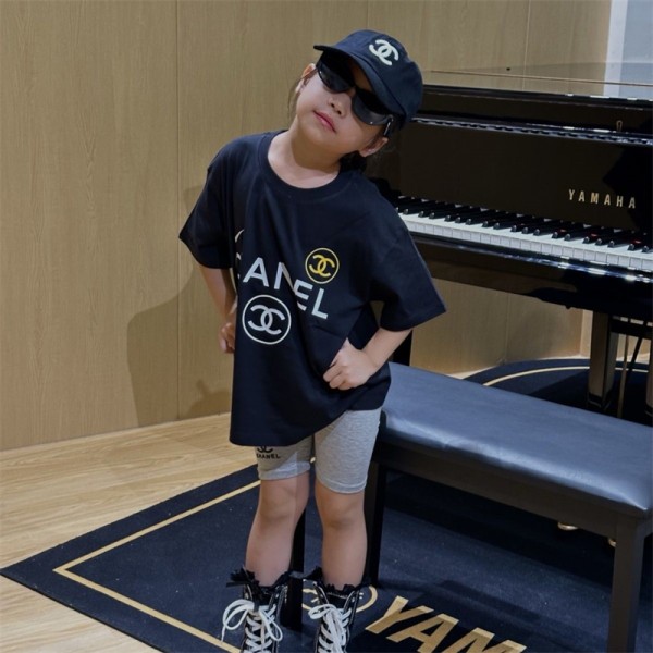 Chanel シャネルブランドCHANEL風 子供服 半袖Tシャツ+ショーツ セットアップ キッズ夏服 ブラック 柔らかい 高品質 おしゃれ 90¬150cm 