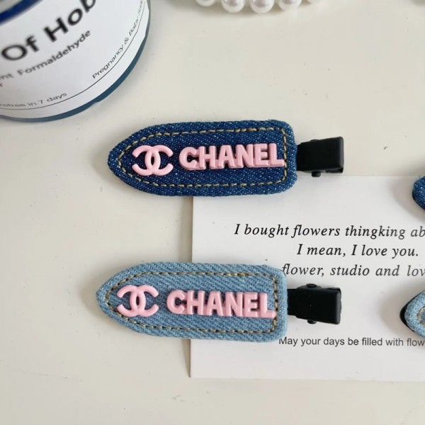 Chanel シャネルハイブランド前髪クリップ 2色セット かわいい 跡がつかない フラット形 スタイリング 髪留め 女優 ヘアクリップ ヘアピン 洗顔 メイク 跡クセ 留め跡 前髪 目立たない