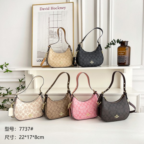 Coach コーチハイブランド肩掛けバッグ 斜め掛けカバン 3WAY 三日月型ショルダーバッグ レディース 小さめ 軽量 肩掛け 通学 通勤 出張 人気 おしゃれ レザーバッグ