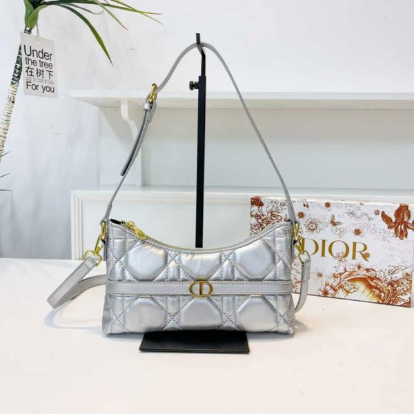 Dior ディオールハイブランドホーボーバッグ ピンク カナージュ マクロキルト レディース ショルダーバッグ 肩掛けバッグ アームバッグ CDロゴ ゴールド金具 通勤 通学 デイリー ブランド 人気