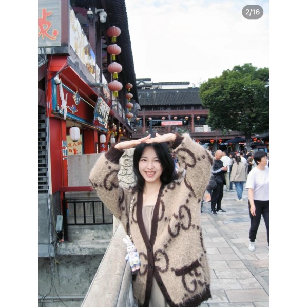 Gucci グッチハイブランドカーディガン ニット オーバーサイズトップス アウター レディース 羽織 ボア 長袖 vネック アーガイル柄 前開きボタン オーバーサイズ ゆったり カジュアル 着痩せ おしゃれ 秋 冬 春