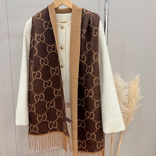 Gucci グッチハイブランド秋冬マフラー レディース 人気 カシミヤタッチ ストール 大判 マフラー ファッション 冬 厚手 両面 使える ギフト GG柄 学生 誕生日プレゼント