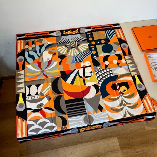 Hermes エルメスブランドスカーフシルク レディース 花柄 絹マフラー ファッション エレガントなスタイル 大判ストール 薄手 日焼け止めショール 海辺 上品 春夏秋冬 旅行 通勤用