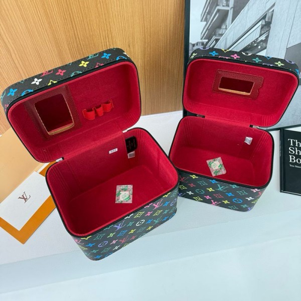 Lv ルイヴィトンブランドコスメ収納 LV 化粧品収納ボックス 特大容量 メイクケース メイクボックス メイク収納ケース 化粧品入れ ジュエリーボックス 大容量 鏡付き 宝石箱 ジュエリー収納 高いボトル入れ アクセサリーケース