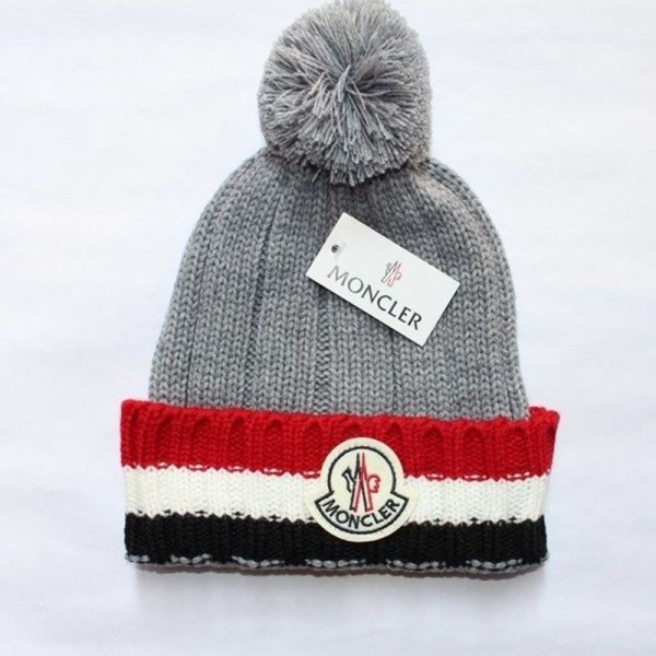 モンクレールMoncler ハイブランドニット帽子 レディース 防寒 ニットキャップ ポンポン付き 毛糸帽子 冬 春 秋 小顔効果 可愛い 手編み おしゃれ 無地 裏起毛 防寒 ニット 冬帽子 アウトドア スキー スノー 寒さ対策 ファッション 冬物 プレゼント