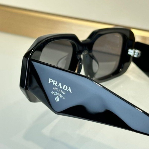 Prada プラダブランド韓国風サングラス uvカット男女 おしゃれ サングラス激安 小顔紫外線カット 偏光サングラス メガネメンズ レディースサングラスブランド 安い