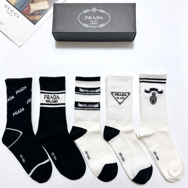 Prada プラダハイブランド ソックス 綿製ブランド ストッキング 大人気ブランドミドルソックス 高品質ブランドソックス 男女兼用 ファッション