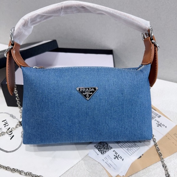 Prada プラダブランドハンドバッグ レディース デニム ショルダーバッグ 2way 斜めがけ 大人可愛い チェーンバッグ ジーンズ素材 手提げバッグ 肩掛け おしゃれ カジュアル こなれ感