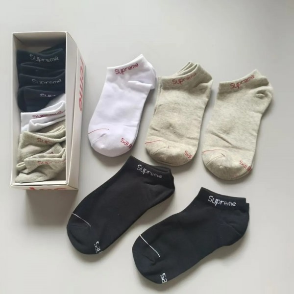 Supreme シュプリームレディース向け 靴下 かわいいブランド ストッキング 大人気コットン 靴下 メンズ 通気性ブランドミドルソックス 高品質