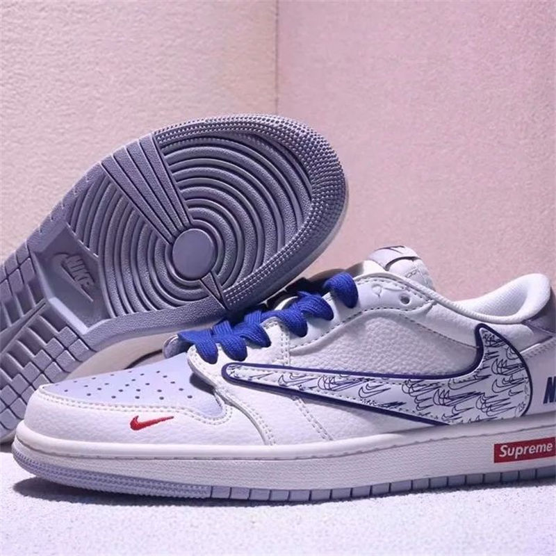 ナイキ＆Supreme スポーツシューズ