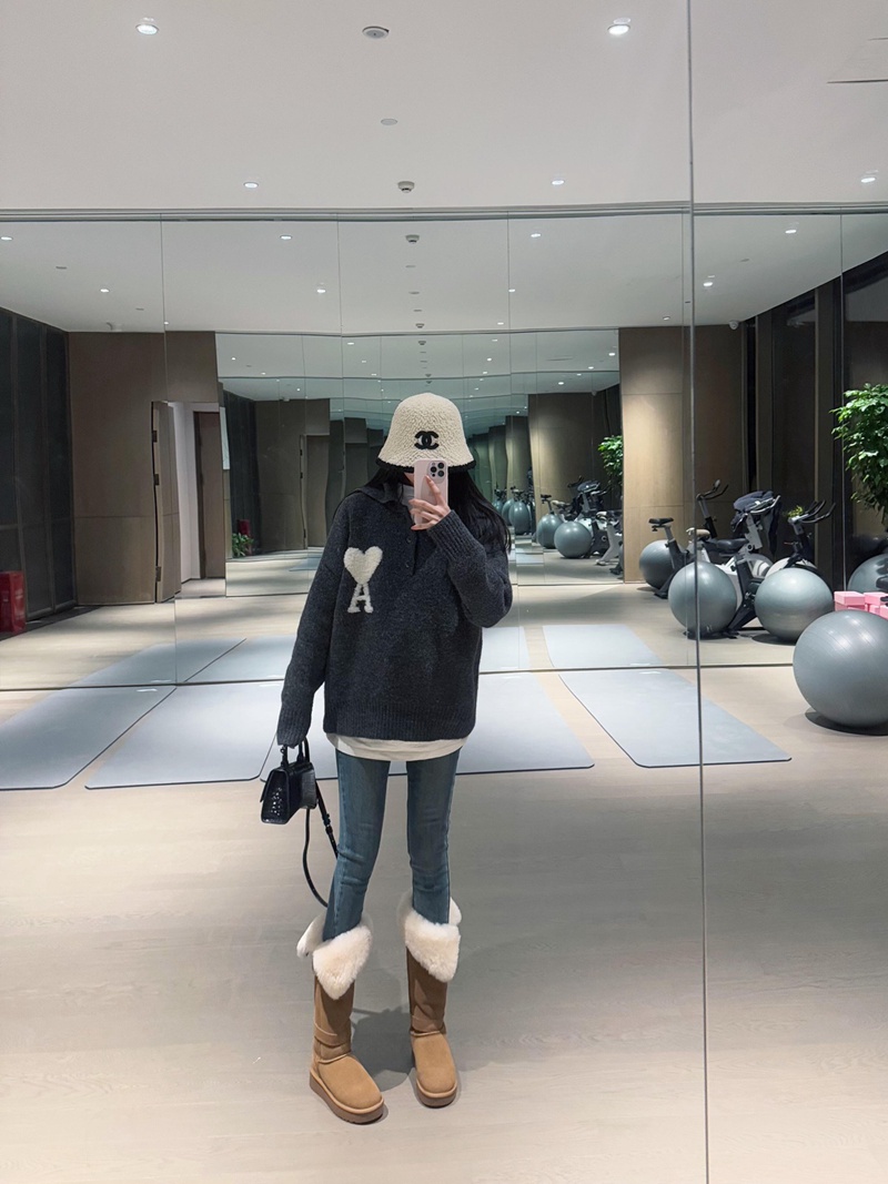 Ami Parisポハイブランドオーバーサイズセーター