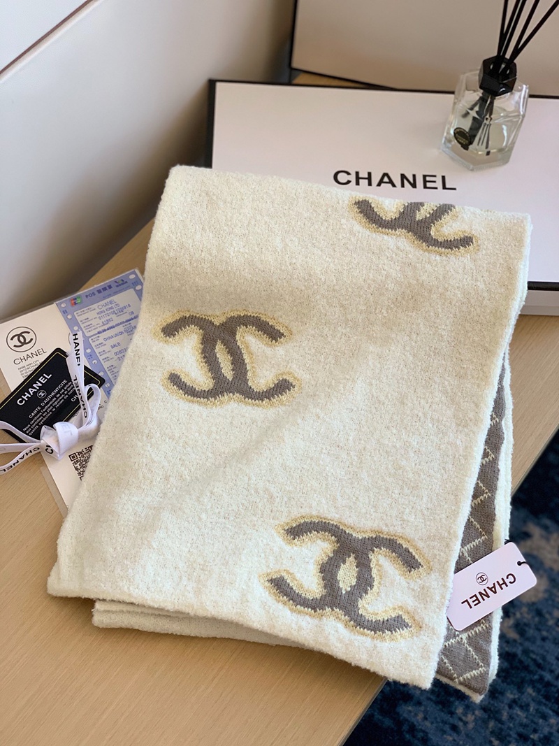 Chanel 防寒マフラー 質感