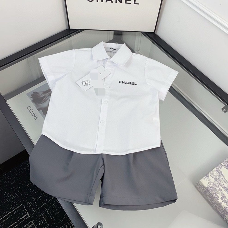 シャネルキッズ半袖シャツ ショーツ