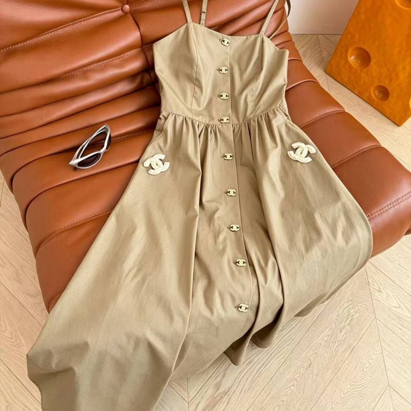 Chanel ジャンパースカート レディース
