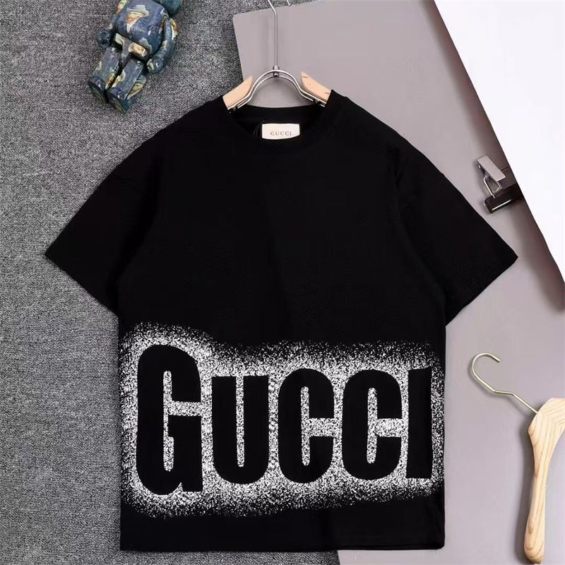 ブランドグッチtシャツオーバー