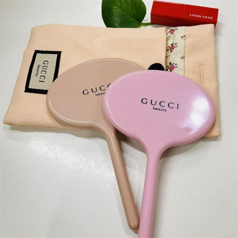 Gucci ハンドミラー