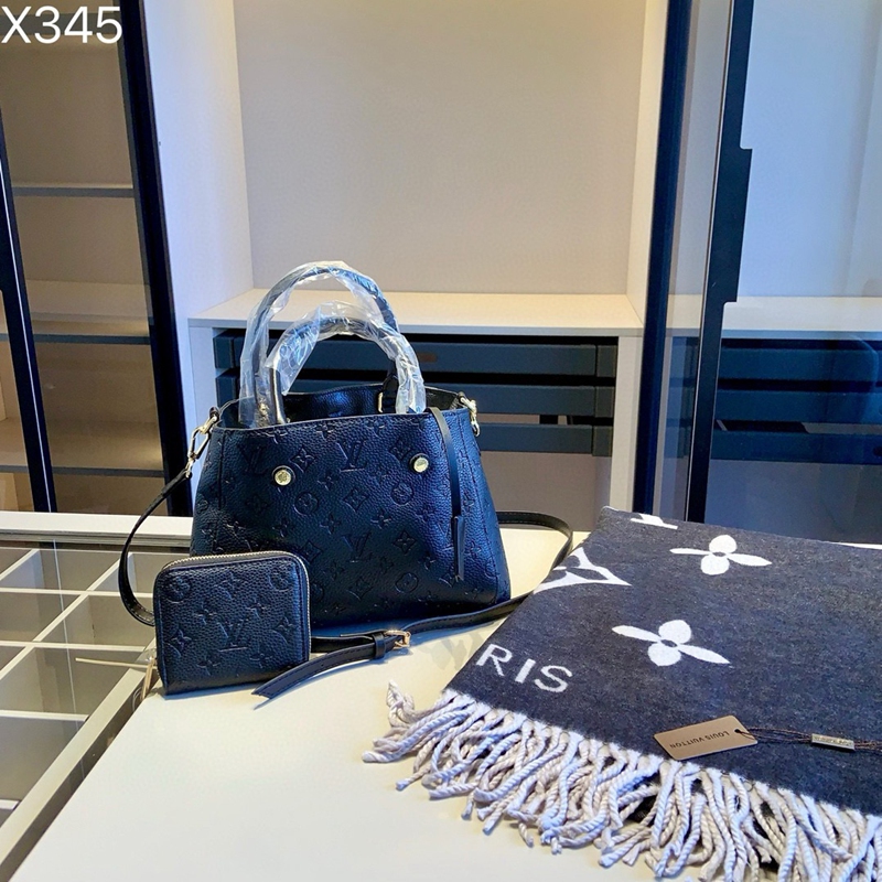 ルイヴィトン斜め掛けカバンハイブランド