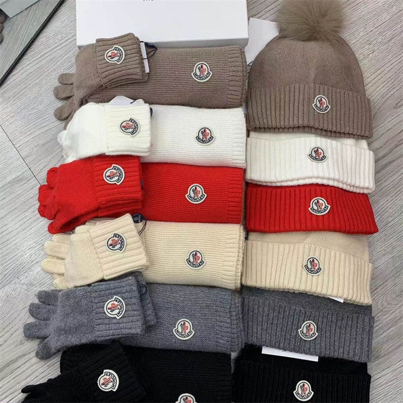 Moncler ニット帽 レディース
