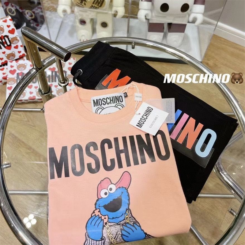 モスキーノ キッズ tシャツ 半パンツ2点セットハイブランドmoschino かわいい