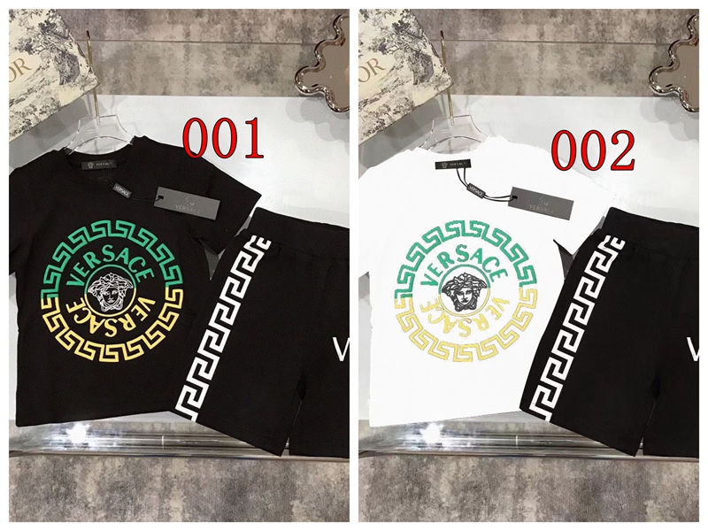 ブランドヴェルサーチ子供服tシャツ