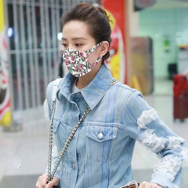 Dior ハイブランドマスク ファッション  耳が痛くない 桜柄 繰り返し使える 激安 飛沫感染予防 コロナウェルス対策 ディオール 伸縮性が高く 立体縫製  メンズ レデイーズ ほこり防止 
