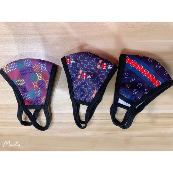 秋冬向け gucci ディズニーミッキーマウス コラボマスクシャネル Lv パロディブランド 布製 大人 マスクかっこいい在庫あり ヴィトンモノグラムダミエ 激安 送料無料 ウィルス対策