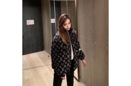 ルイヴィトン女の子ボアコート モンクレール子供セーター シャネルバッグ