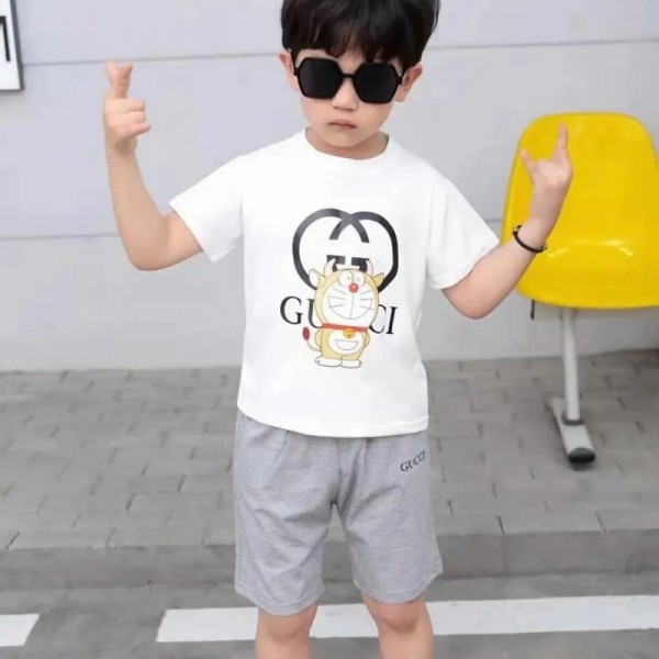 グッチブランドtシャツ半ズボン子供服 かわいいドラえもん絵柄コットンtシャツ男の子女の子 夏服 2点セット