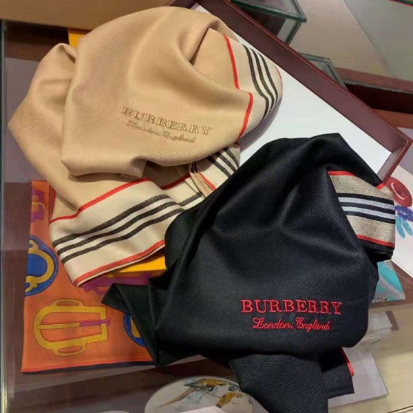 女性向けバーバリーマフラーブランドコピーBurberry ふわふわ柔らかいストール大判おしゃれ秋冬コーデショールスカーフ