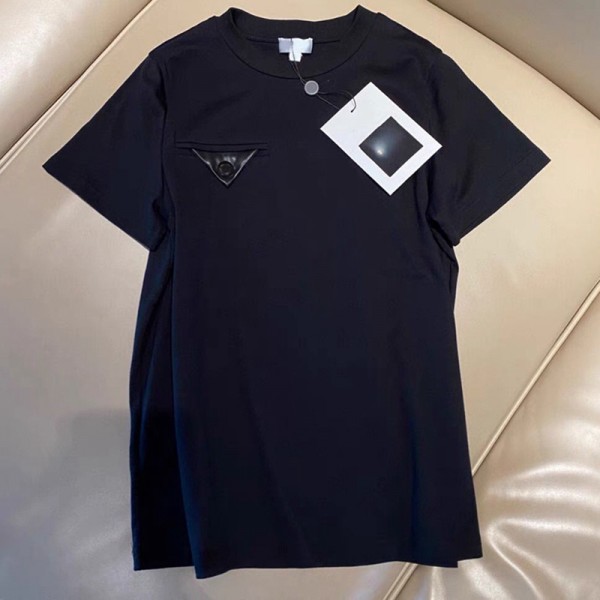 シャネルブランドレディースtシャツ簡約 三角ロゴ 丸首トップス上着Chanel ファッションストリート着瘦せ 半袖 tシャツ女