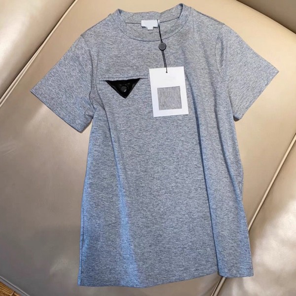 シャネルブランドレディースtシャツ簡約 三角ロゴ 丸首トップス上着Chanel ファッションストリート着瘦せ 半袖 tシャツ女