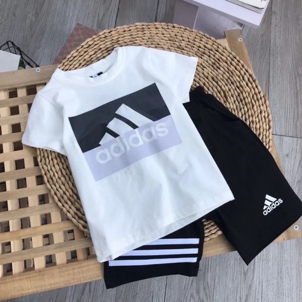 アディダス男の子と女の子ｔシャツ半ズボンスーツブランドシンプル子供コットン夏服2点セットAdidas経典プリント子供服