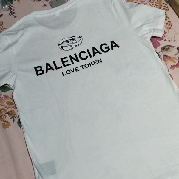 バレンシアガｔシャツ春夏 薄いコットン トップスBalenciagaブランド レディースおしゃれT-shirtメンズゆったりＴシャツ若者愛用