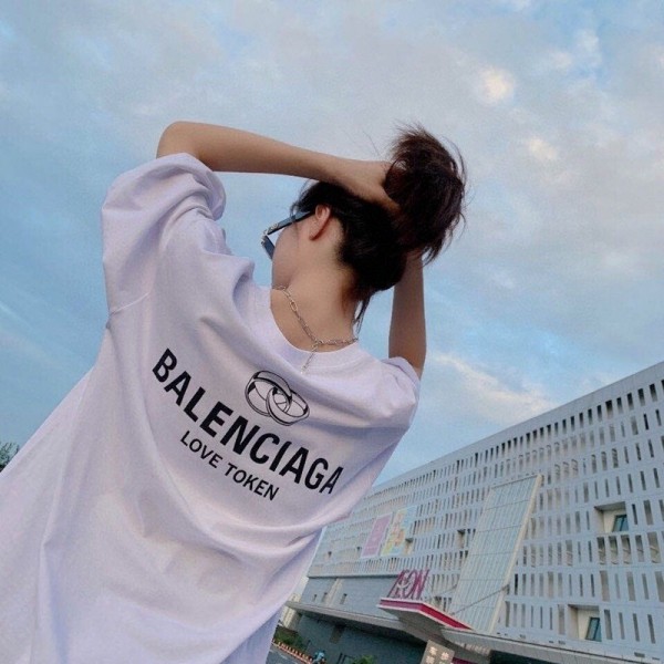 バレンシアガｔシャツ春夏 薄いコットン トップスBalenciagaブランド レディースおしゃれT-shirtメンズゆったりＴシャツ若者愛用