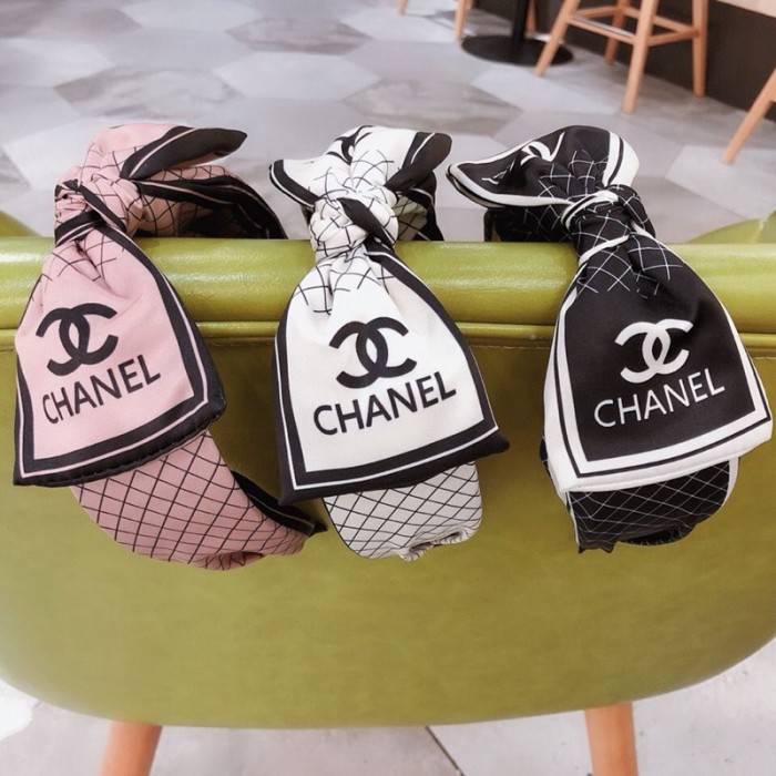 CHANEL ヘアアクセサリー レディース