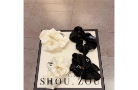 シャネル ヘアアクセサリー ヘアゴム カチューシャ 男性 ブリーフ 下着 ショーツパンツ ブランド 子供服