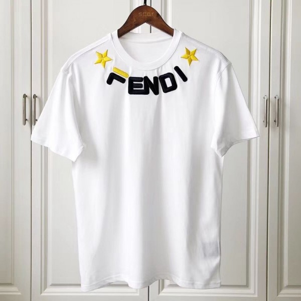 フェンディ/FENDI半袖Ｔシャツブランド コットン黒 白 ゆったりトップスFENDI ロゴ刺繍プリントカップルＴシャツ おしゃれレディース メンズ ブランド 人気夏物 服 