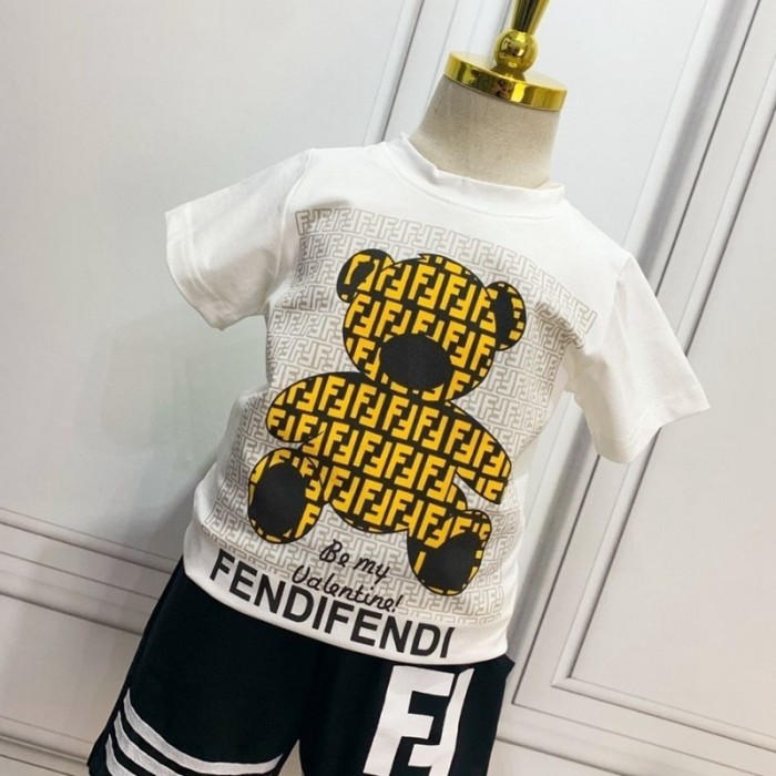 FENDI バッグのプリントが可愛いワンピース-