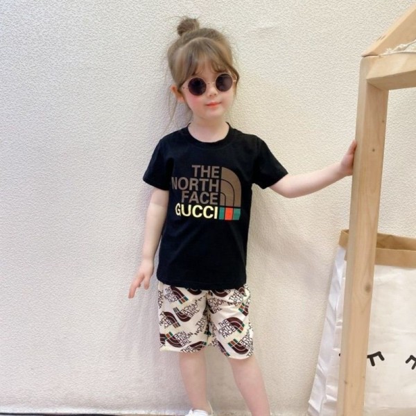 21夏アディダスキッズ兄妹服ブランドカジュアル男の子半袖ｔシャツズボン上下セットおしゃれ女の子tスカートスポーツ風 子供服