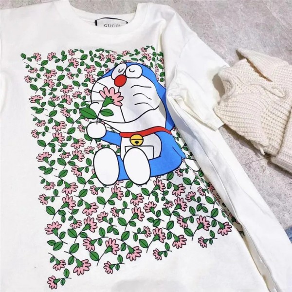 グッチブランドかわいいドラえもん柄ｔシャツ夏 半袖コットンtシャツ丸首ゆったりファッションtシャツ男女兼用